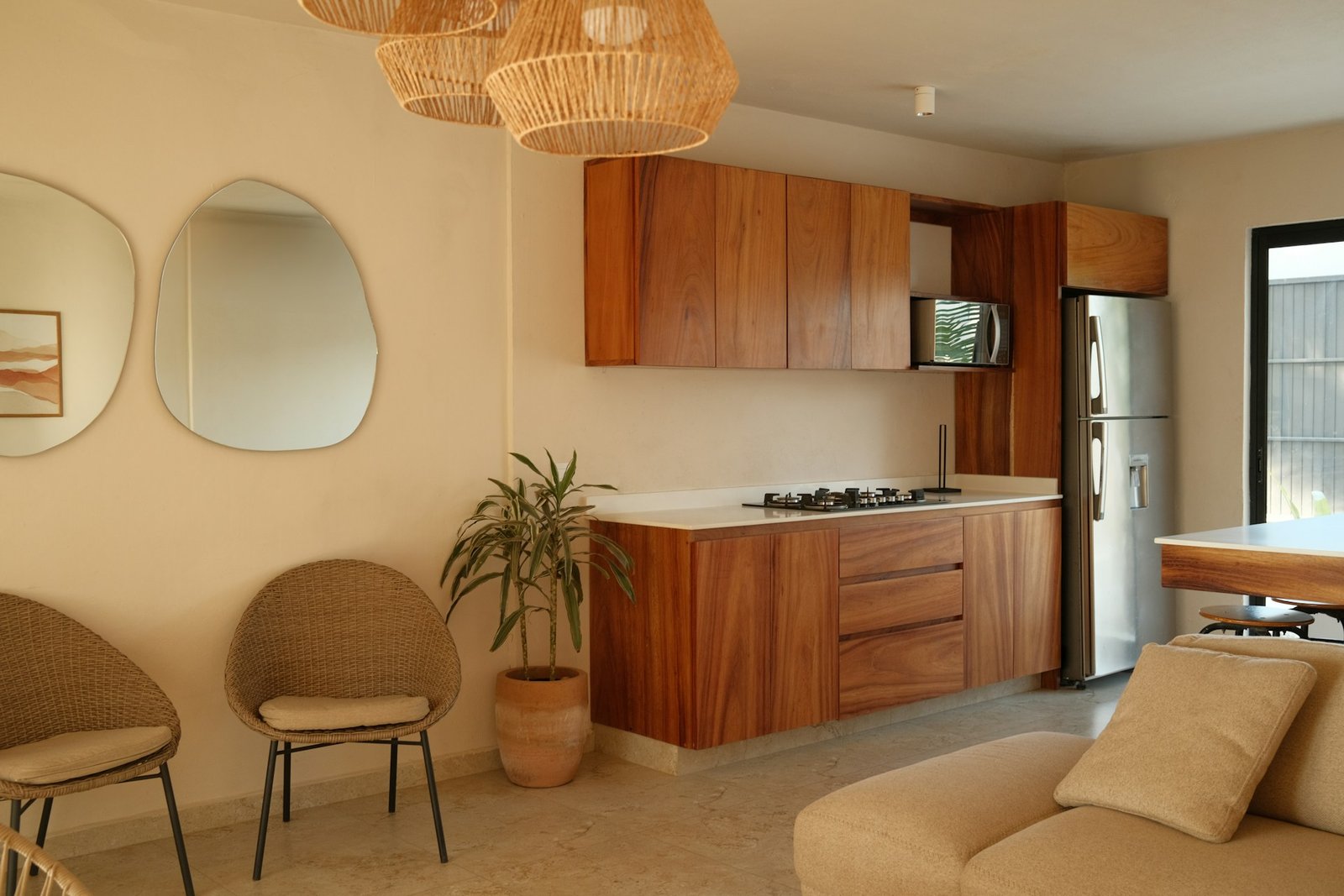 You are currently viewing Tips for Coordinating Cabinet Paint Colors with Existing Countertops